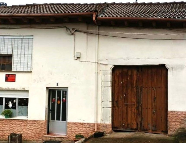 Casa de pueblo en venta en calle Los Huertos, 1