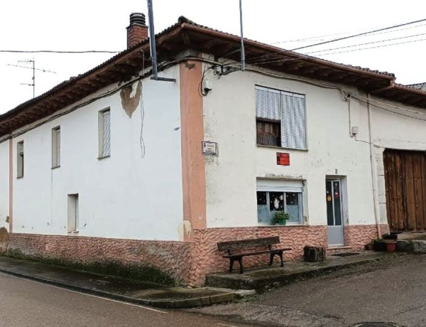 Casa de pueblo en venta en calle Los Huertos, 1