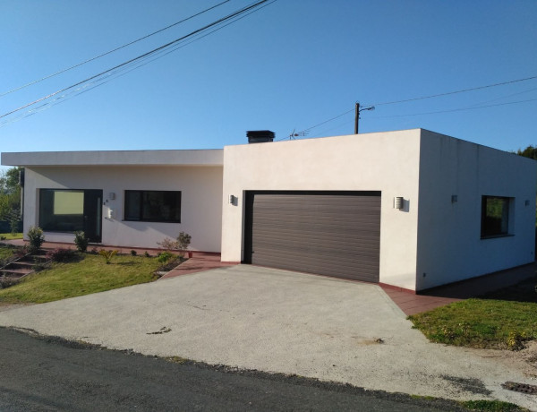 Casa o chalet independiente en venta en Carballo s/n