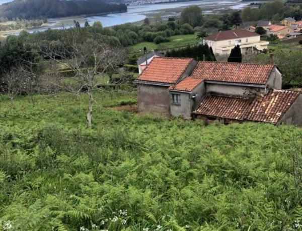 Casa de pueblo en venta en Lugar Ribados, 2