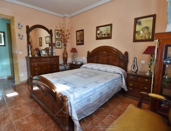 Casa o chalet independiente en venta en calle Salida