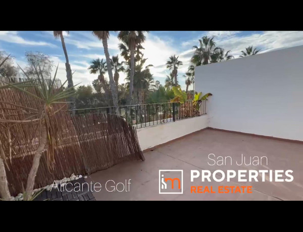 Chalet adosado en venta en Alicante Golf