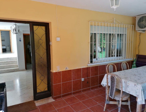 Casa o chalet independiente en venta en calle Motril s/n