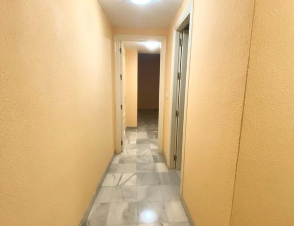 Piso en venta en calle Buiza y Mensaque, 14