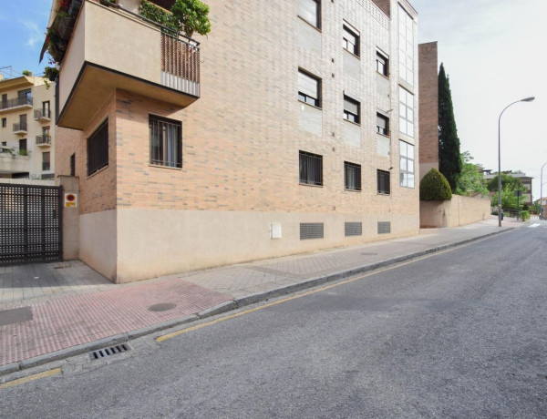 Piso en venta en calle Laguna de la Mosca