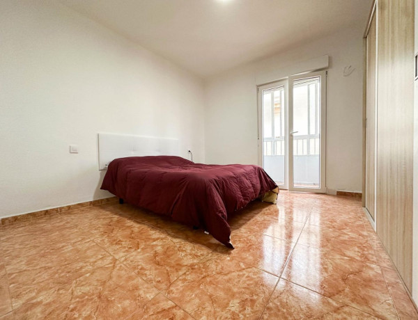 Piso en venta en calle Colom