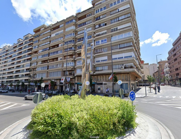 Piso en venta en avenida Zaragoza, 1