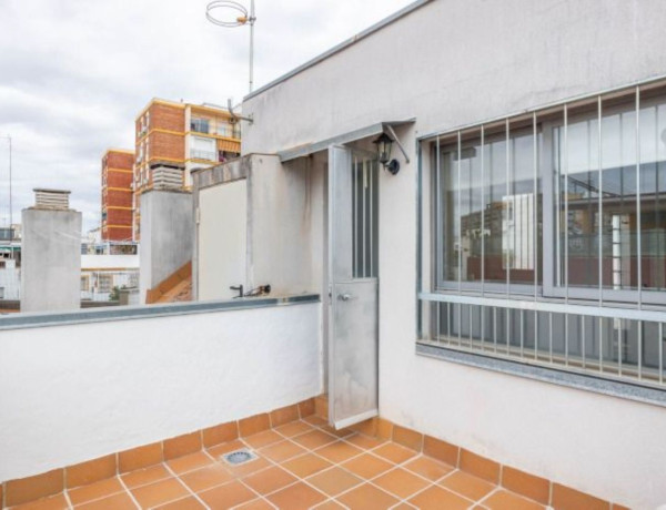 Piso en venta en Luis Montoto - Santa Justa