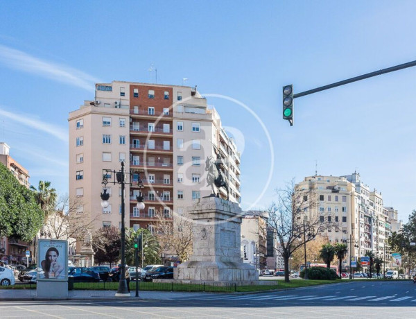 Piso en venta en calle del Matemàtic Marzal