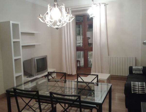 Piso en venta en calle Eduardo Dato, 34