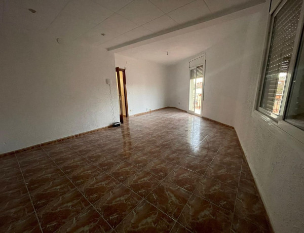 Piso en venta en Creu de Barberà