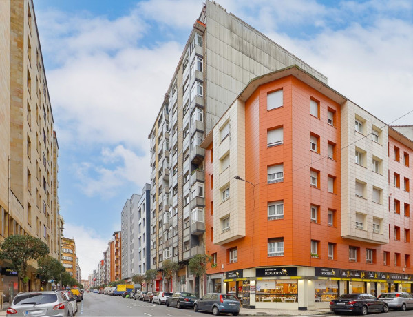 Piso en venta en avenida Manuel Llaneza, 47