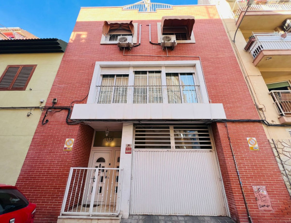 Edificio residencial en venta en calle Agost