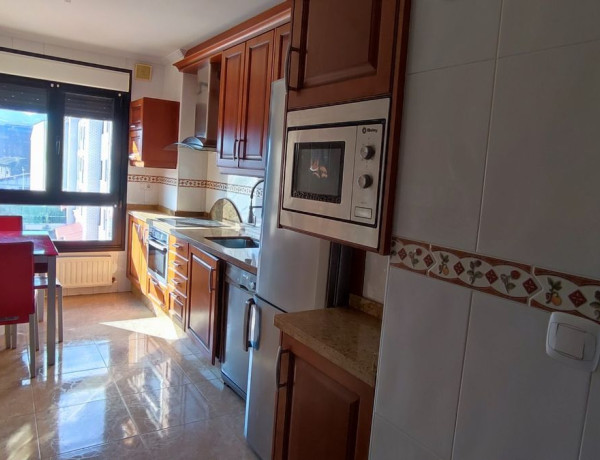 Piso en venta en Alfonso Arguelles, 33