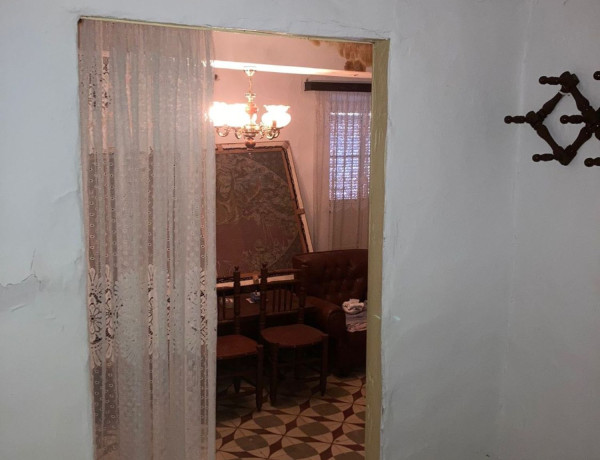 Casa de pueblo en venta en calle de la Iglesia, 26