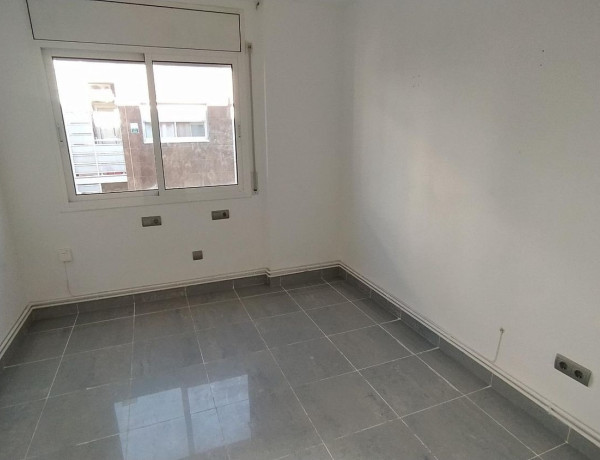 Piso en venta en La Pobla de Mafumet