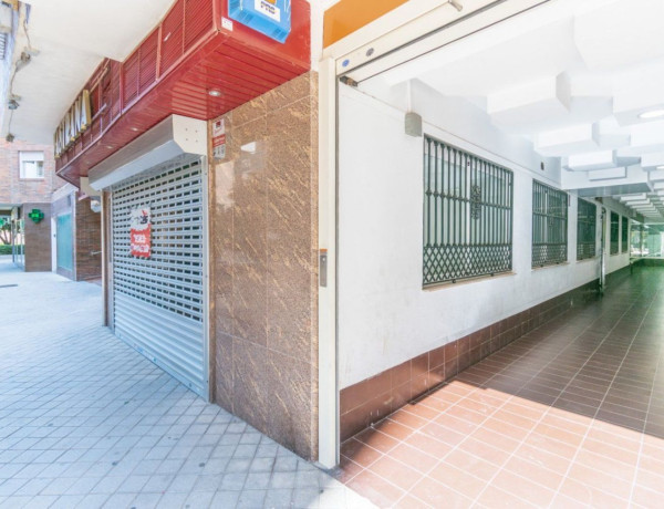 Local en venta en calle Alminares del Genil, 4