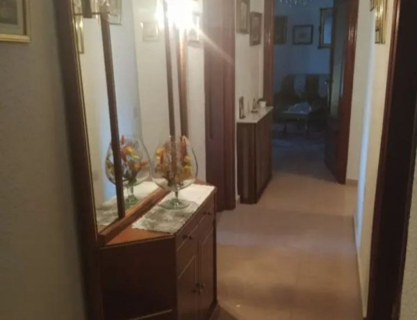 Piso en venta en calle herrera, 15