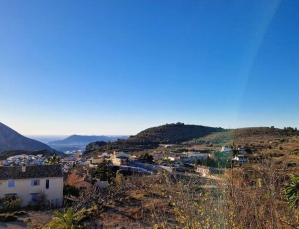 Finca rústica en venta en Tarbena