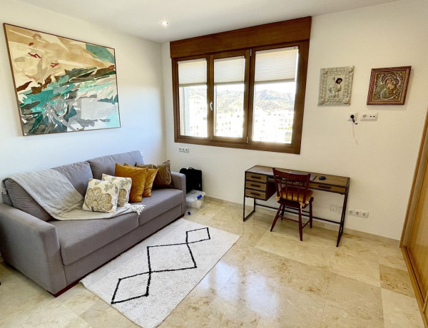 Ático en venta en Alto de los Monteros