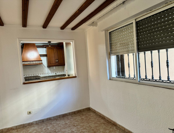 Chalet adosado en venta en Zona Avenida de Europa