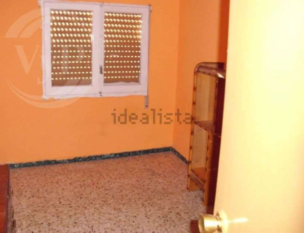 Chalet adosado en venta en calle San Juan