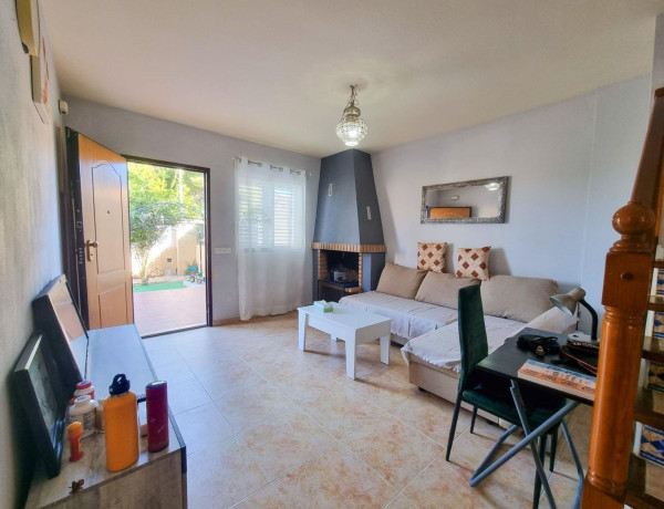 Chalet pareado en venta en calle Monte de Santa Pola