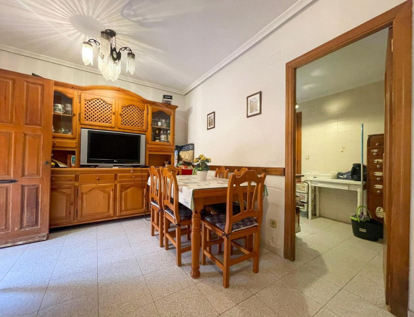 Casa o chalet independiente en venta en calle Mensajero