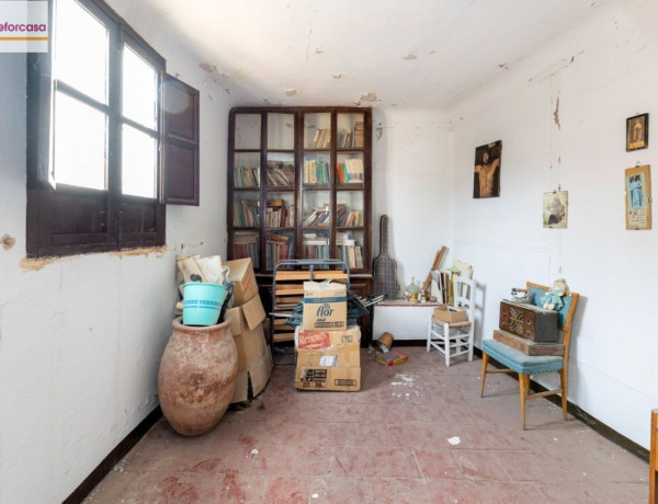 Edificio de uso mixto en venta en calle Horno de San Matías, 232