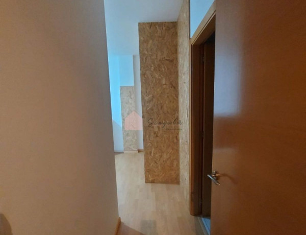 Piso en venta en paseo do Louro, 2