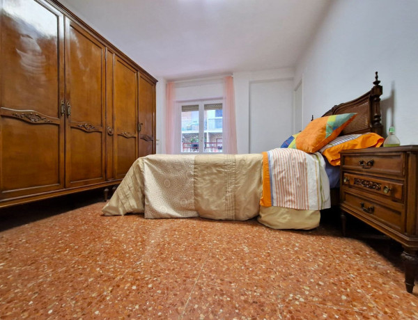 Piso en venta en calle Braulio Lausín