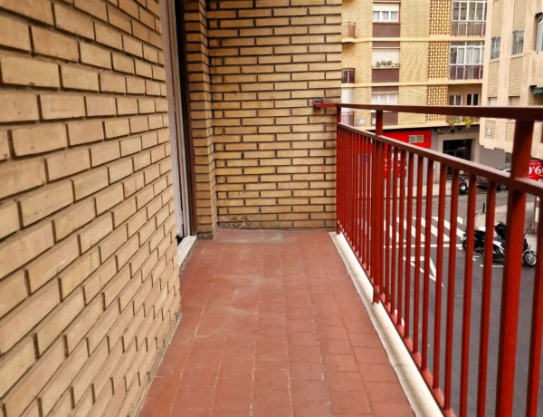 Piso en venta en calle Braulio Lausín