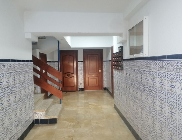 Piso en venta en plaza del Azahin, 6