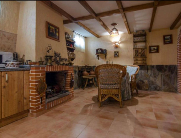 Chalet pareado en venta en Santa Marta de Tormes