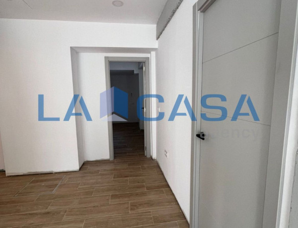 Local en venta en Arroyo - Santa Justa