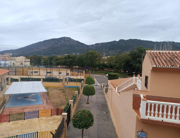 Piso en venta en Jardines de Alhaurín-Huerta Alta-Fuensanguínea