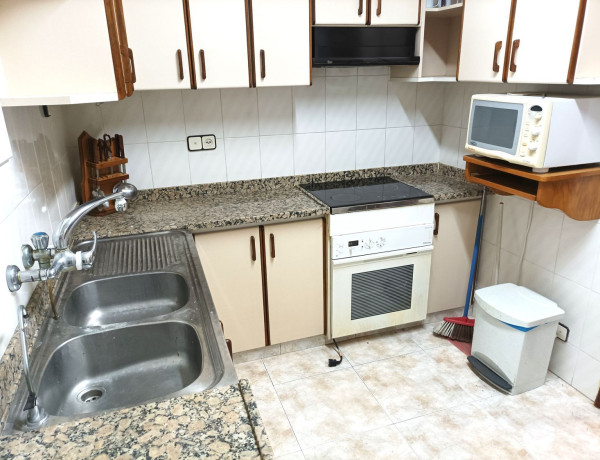 Piso en venta en Ctra. Vic - Remei