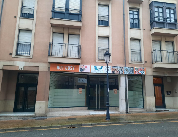 Local en venta en calle Pedro Herrero, 23