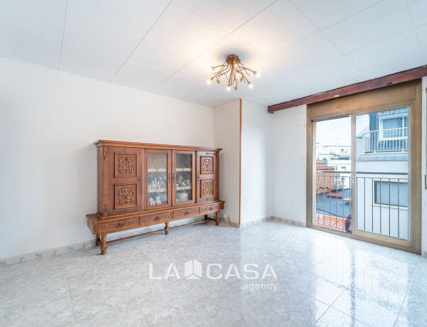 Piso en venta en El Castell-Poble Vell