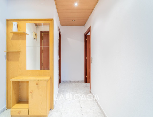 Piso en venta en El Castell-Poble Vell