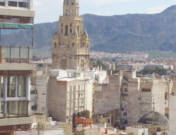 Alquiler de Piso en Baritono Marcos redondo