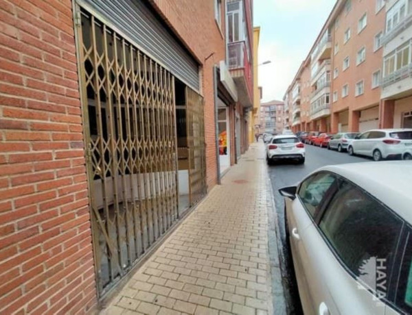 Alquiler de Local o nave en calle de la Virgen de las Angustias