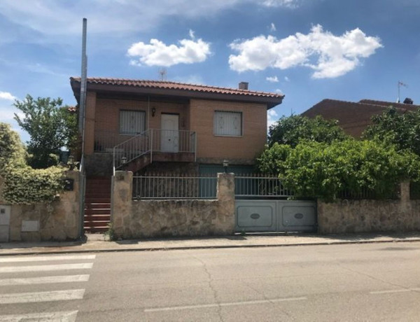 Garaje en venta en calle Montes de Toledo