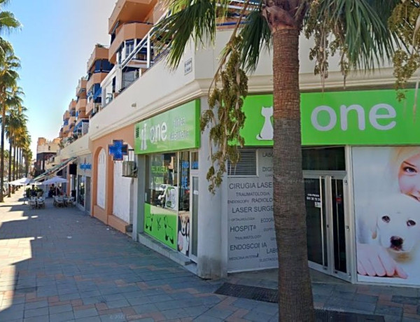 Local en venta en avenida de Mijas