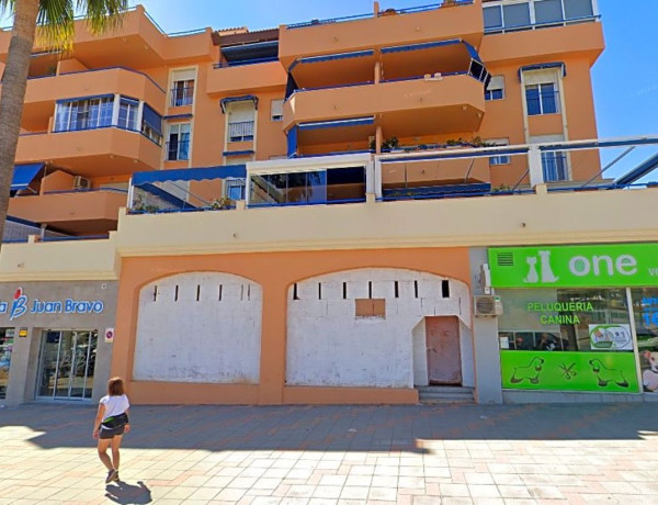 Local en venta en avenida de Mijas