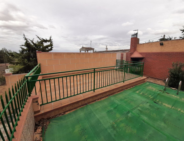 Casa de pueblo en venta en calle fuente arriba, 4