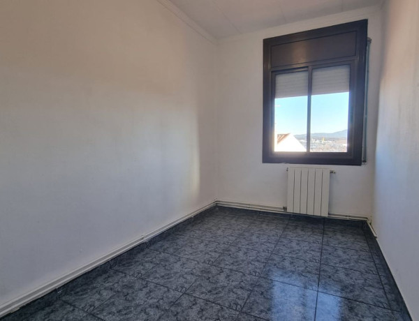 Piso en venta en Urb. Pueblo, Parets del Vallès