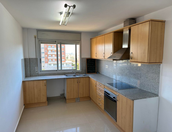 Piso en venta en Folch i torres