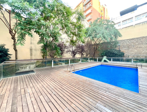 Piso en venta en calle de la Reina Amàlia