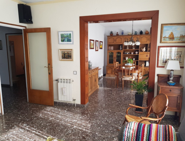 Casa o chalet independiente en venta en La Plana - Bellsoleig